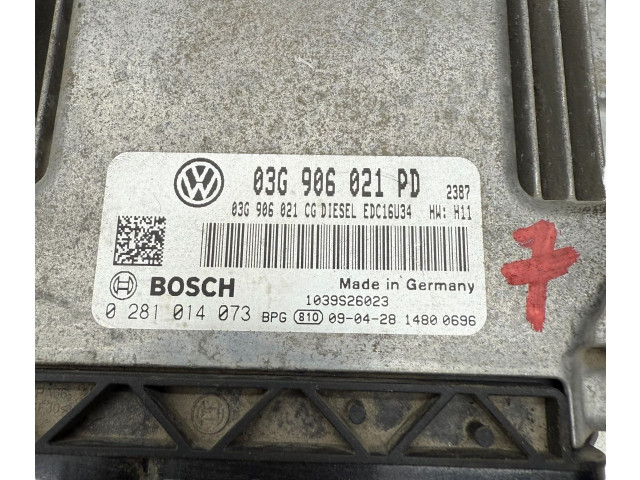 Řídící jednotka 03G906021PD, 03G906021CG Volkswagen Caddy 2008