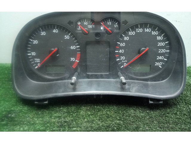 Přístrojová deska Volkswagen Bora 2002 1J0920806B