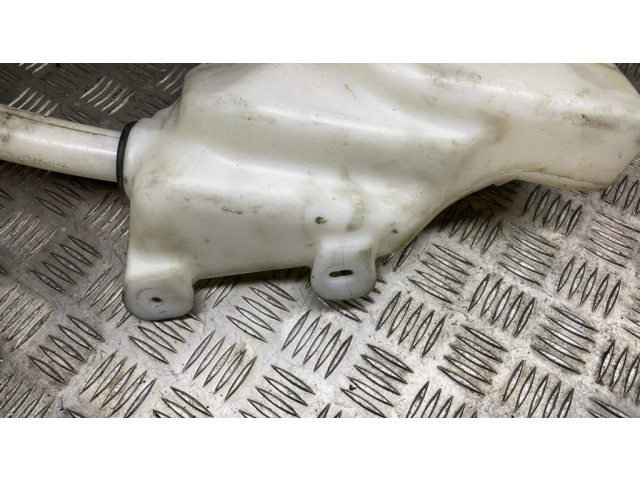 Бачок оконной жидкости    