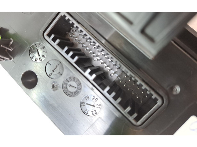 Блок управления климат-контролем 97250J7202WK KIA Ceed