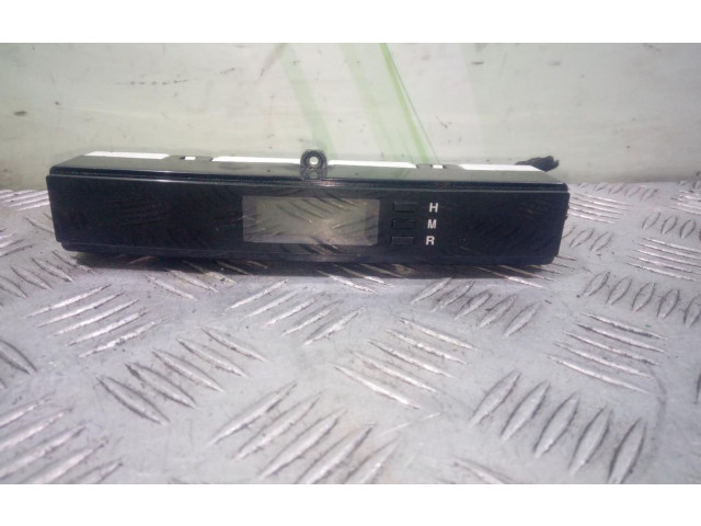 Дисплей       KIA Sorento