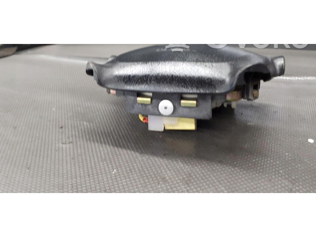 Подушка безопасности водителя Mazda 323