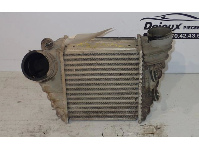 Интеркулер 1J0145803G Audi A3 S3 8L
