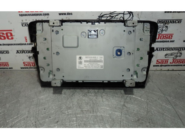 Дисплей       Skoda Octavia Mk3 (5E)