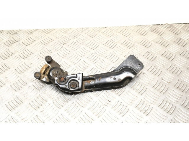 Нижний направитель ролика / нижняя петля