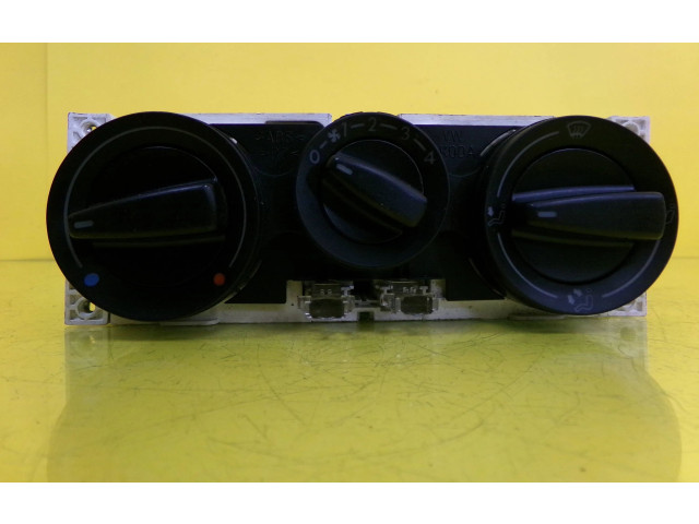 Блок управления климат-контролем 1J0820045E   Skoda Octavia Mk1 (1U)