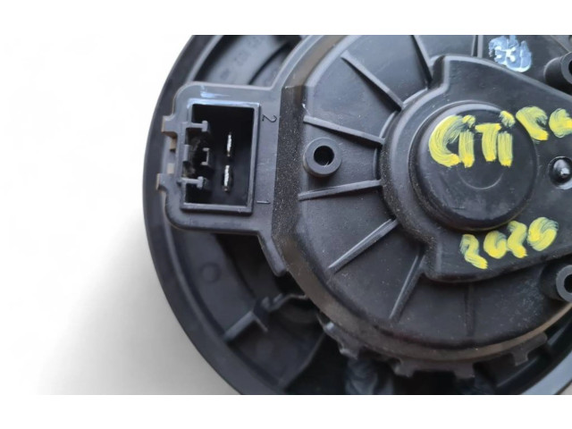 Вентилятор печки    1S1819015D, EB1D1S1B3C   Skoda Citigo