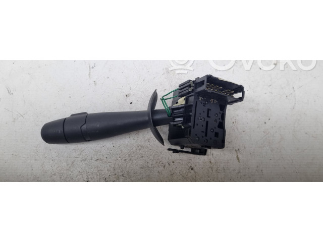 Ручка стеклоочистителей