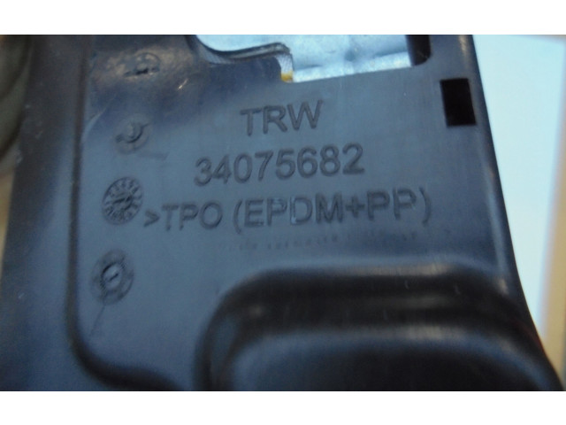 Подушка безопасности в сиденье BMW X3 F25