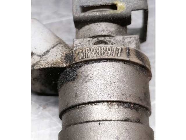 Форсунка MR988977 Mitsubishi Lancer X