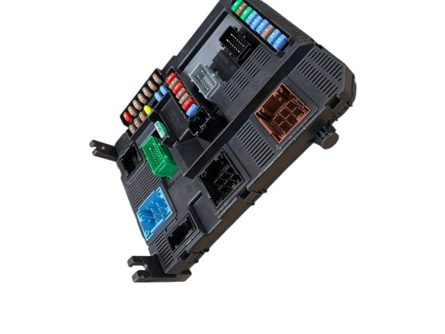 Блок предохранителей 9807532080, 20141126 Peugeot 2008 I