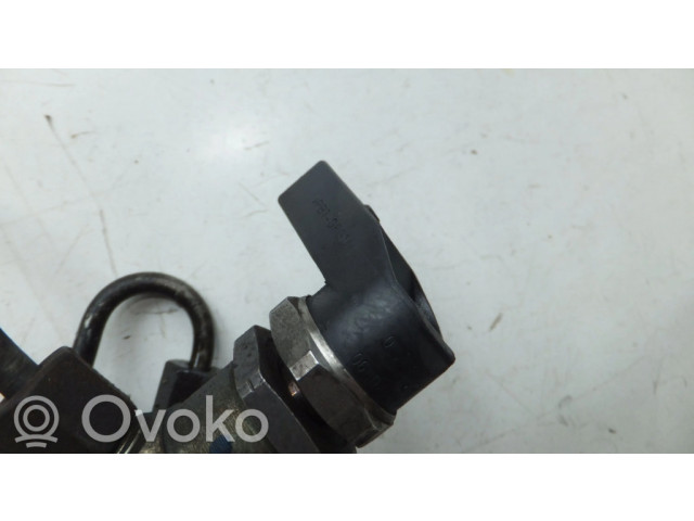 Vstřikovací lišta 7795514, 0445216015 BMW 7 E65 E66 pro naftový motor 3.0