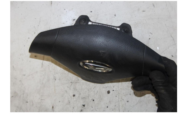 Подушка безопасности водителя Daihatsu Cuore