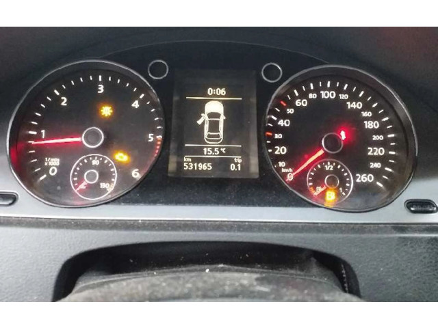 Přístrojová deska Volkswagen Passat Alltrack 2009 3C0920872G