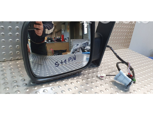 Zpětné zrcátko  Volkswagen Caddy 2006    