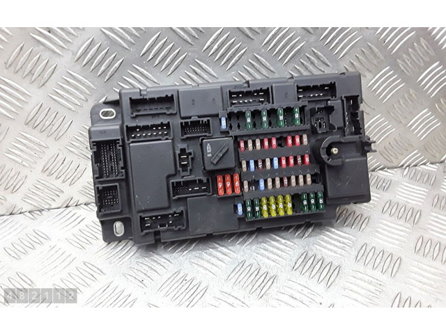 Блок предохранителей 3455528 Mini Cooper Coupe R58