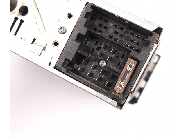 Pojistková skříňka Радио/ проигрыватель  / навигация VWZ1Z2B7142567, None   Volkswagen Polo III 6N 6N2 6NF 1999