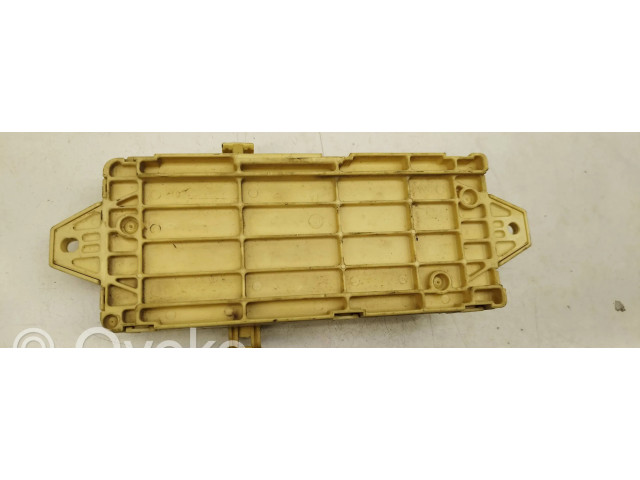 Pojistková skříňka 970418 Subaru Legacy 1994