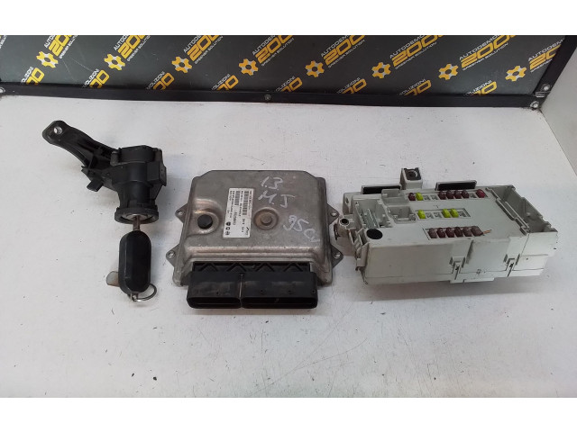 Комплект блоков управления    Fiat 500L