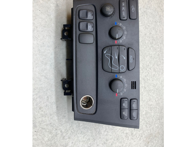 Блок управления климат-контролем    Volvo V70