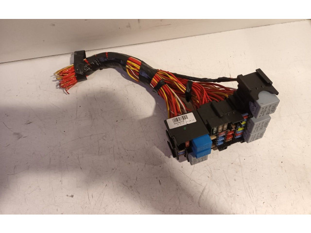 Блок предохранителей Z240184107R Renault Clio IV