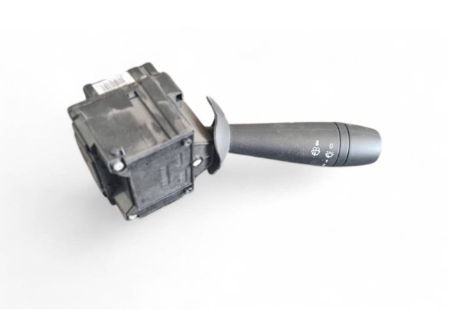 Ручка стеклоочистителей Dacia Dokker