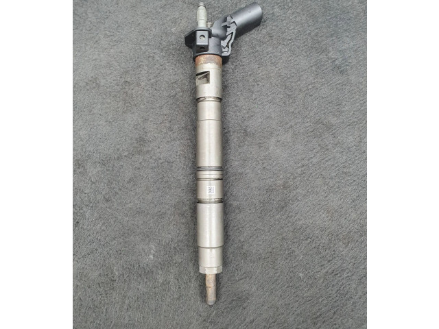 Vstřikovač 057130277AM Audi A8 S8 D4 4H CDSB