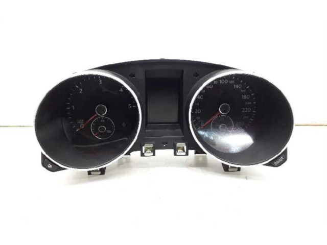 Панель приборов 5K6920870E Volkswagen Golf VI