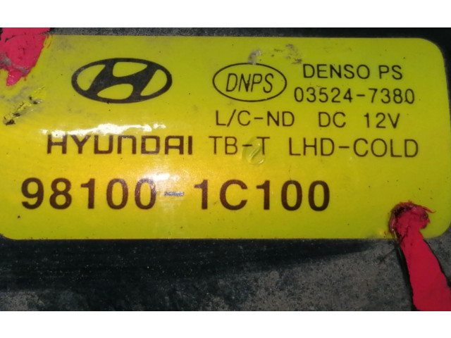 Двигатель стеклоочистителей 981001C100 Hyundai Getz