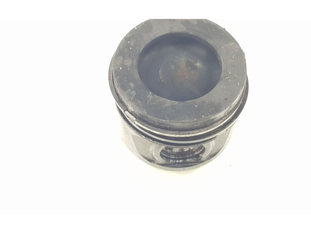 Поршень с шатуном 120A18448R, 120A18448R Dacia Dokker