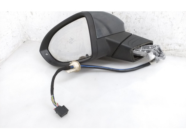 Зеркало электрическое Volkswagen Golf VIII 2019 - года