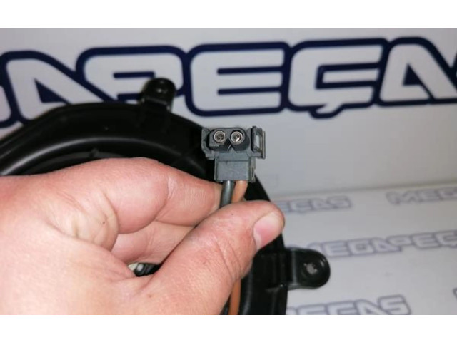 Vstřikovací lišta 9400973 Mercedes-Benz CLS C219 OM 642.920