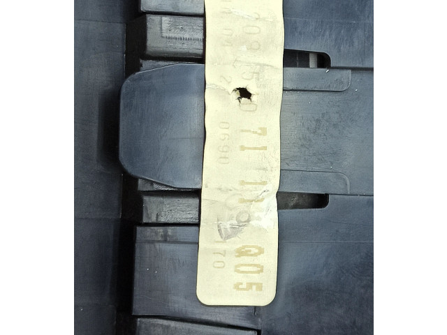 Přístrojová deska Mercedes-Benz CLK A209 C209 2004 A2095407111, 110080282