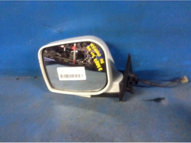 Zpětné zrcátko Tata Xenon 2003