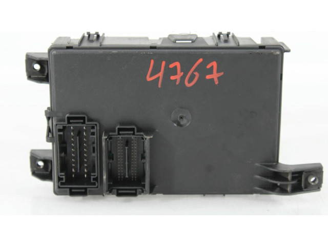 Pojistková skříňka Řídící jednotka BSM 00517986150 Fiat Punto Evo 2008