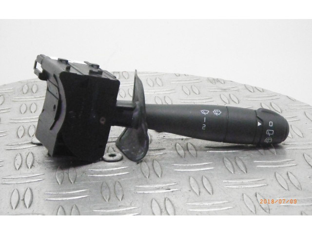 Переключатель дворников Dacia Logan I