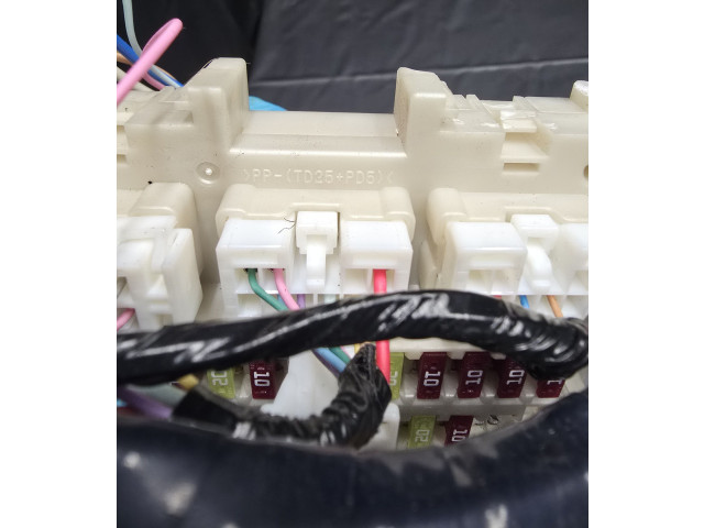 Блок предохранителей 3FY0A, TD25PD5 Infiniti FX