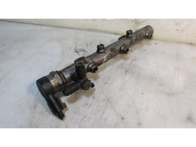 Топливная рампа Audi A6 S6 C6 4F для двигателя ASB