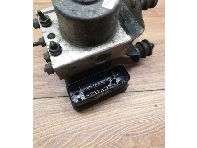 Jednotka ABS 1K0907379P, 00009496E5 Volkswagen Caddy 2008