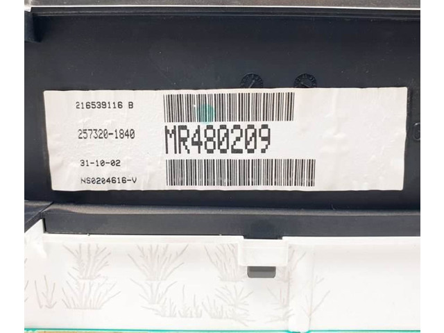 Панель приборов MR480209, 216539116B   Mitsubishi Space Star       