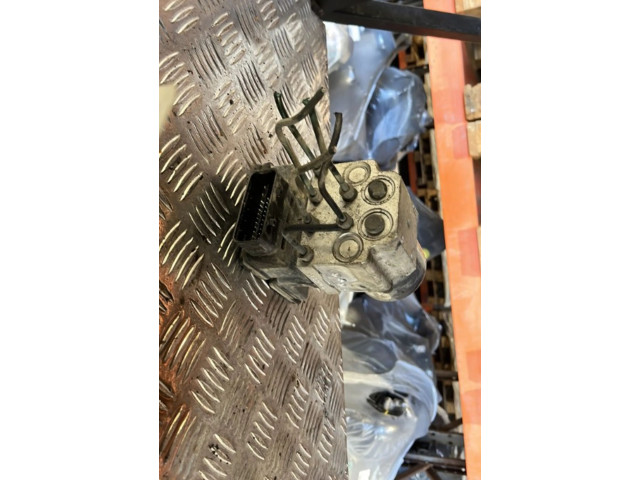 Блок АБС 8200963331   Renault  Trafic II (X83)  2002 - 2014 года