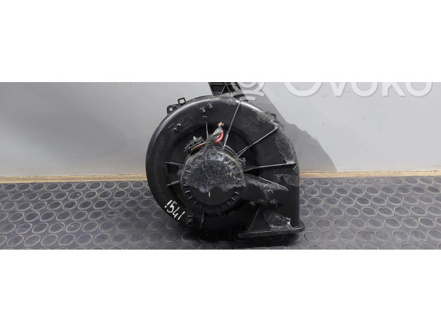 Вентилятор печки 6R1819015A Skoda Fabia Mk3 (NJ)