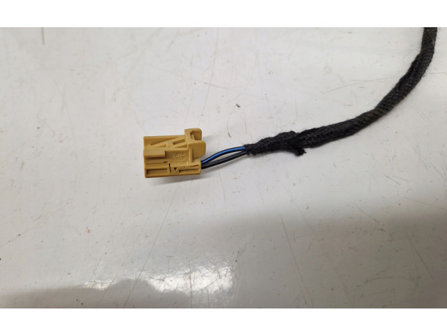 Зеркало электрическое        Audi e-tron   -  года   