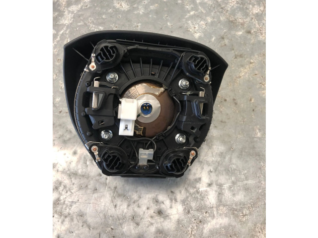 Подушка безопасности водителя 985701142R   Dacia Dokker