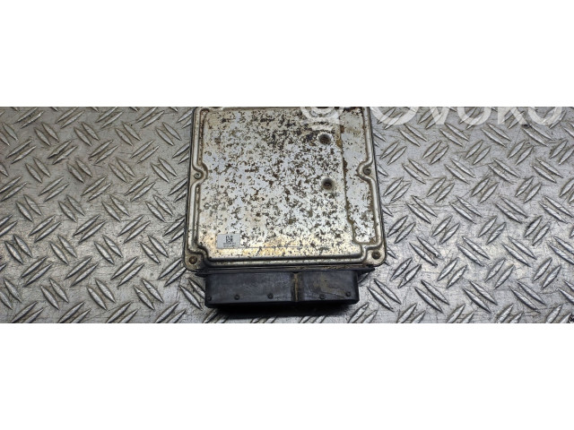 Řídící jednotka 03L906022 Volkswagen Tiguan 2010