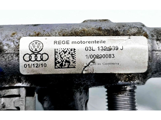 Топливная рампа 03L130089J   Audi A3 S3 A3 Sportback 8P  