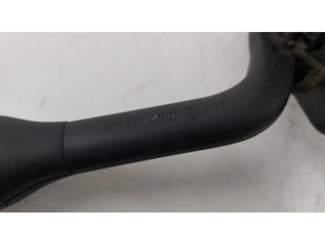 Мултифункционный включатель управления / ручка