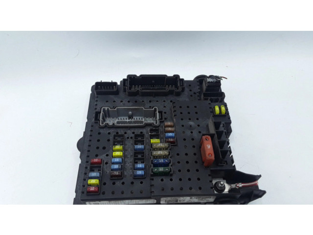 Pojistková skříňka 8676391, 12217799 Volvo S60 2004