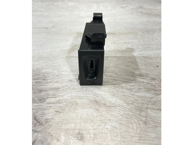 Блок управления 31324668, 15W19   Volvo XC90