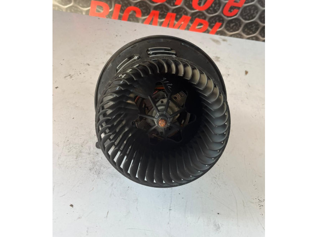 Вентилятор печки    T1013621M, N47D20C   BMW X3 F25